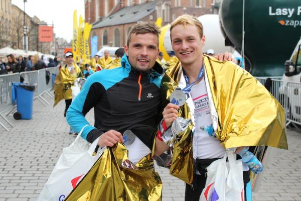14. PKO Cracovia Maraton: na mecie (19.4.2015)