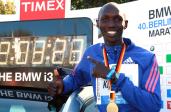  Kenijczyk Wilson Kipsang z wynikiem 2:03:23 jest aktualnym rekordzistą świata w maratonie 